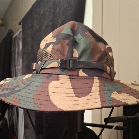 Camouflage Wide Brim Hat - Picture 2 of 5